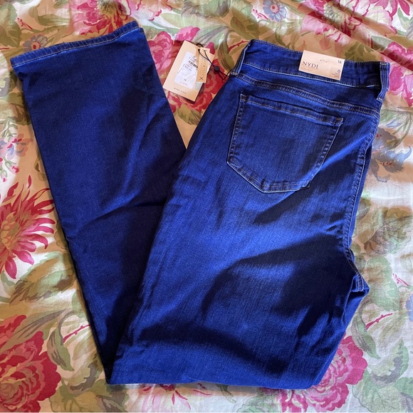 NYDJ Size 16 Jeans Blue Straight Stretch Denim Lift X Tuck Technology $119 NWT - Picture 9 of 16